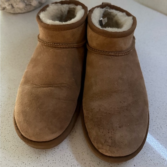 UGG Classic Mini In ChestNut - Picture 5 of 7